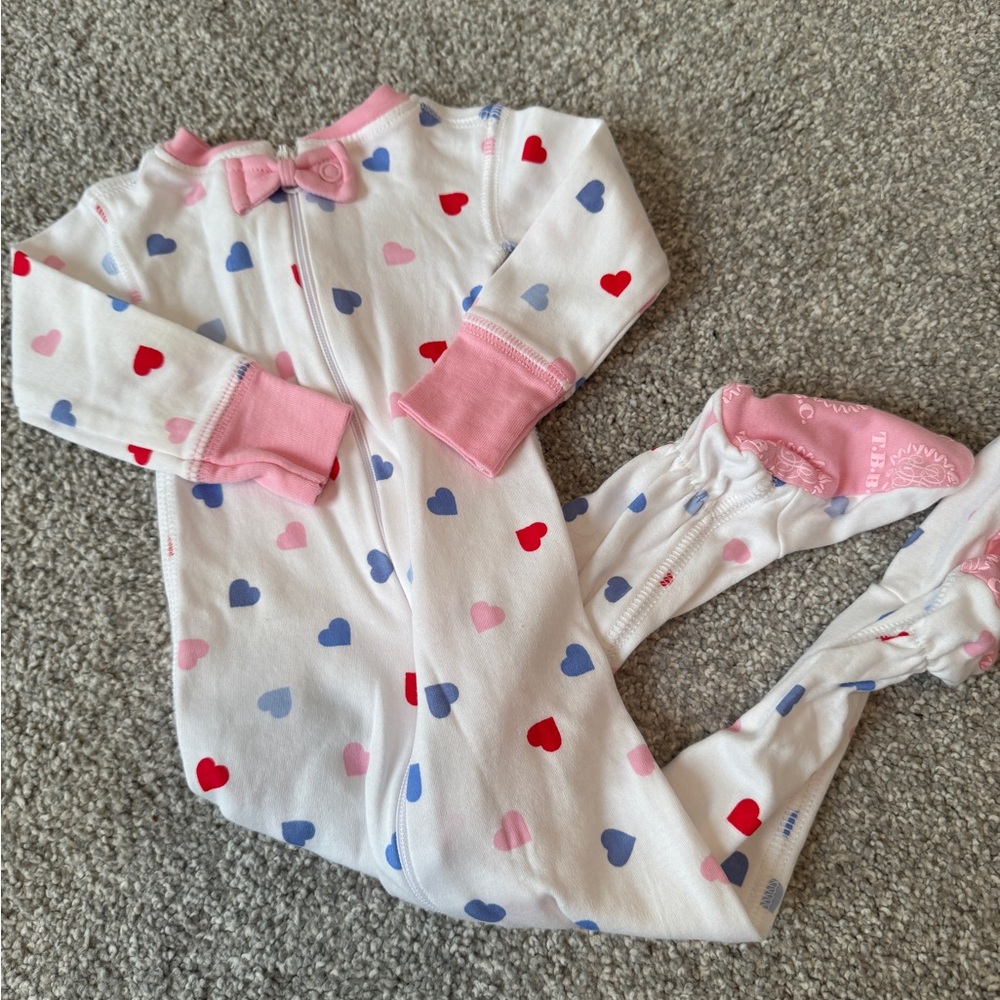Beaufort Bonnet Noelle’s Night Nights Multi Heart Pajamas 0-3mo